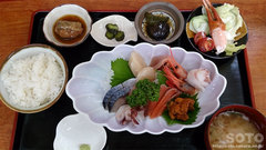 松田水産・旅の駅(2)