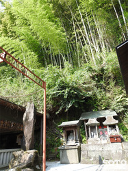 小国 鏡ヶ池(恵比寿様)