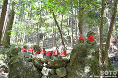 岩屋神社(立会地蔵)