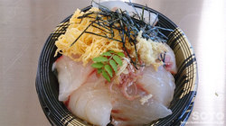 食のみやこ(海鮮丼)