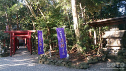 神明神社(お稲荷さん)