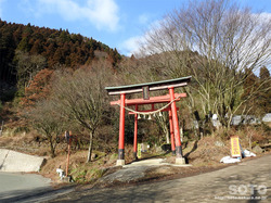 三閑稲荷神社(01)
