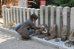 金蛇水神社(蛇石1)