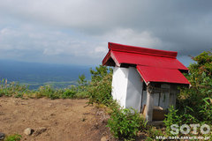 敏音知岳登山(三吉神社)