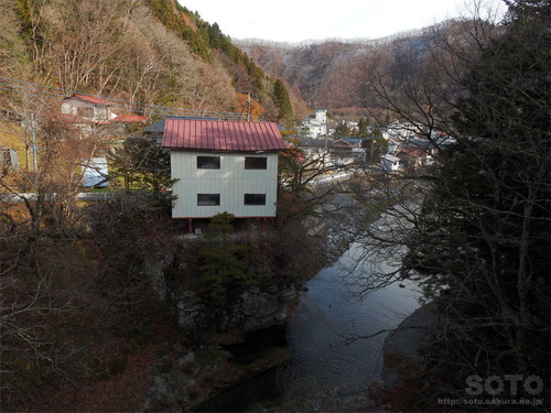 湯西川