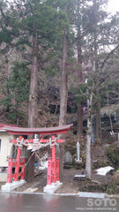 䃖iPj