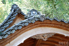 円通寺(本堂の屋根瓦)