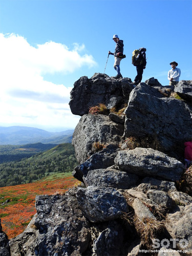三ツ石山(30)