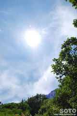 黒岳登山(太陽と彩雲)