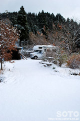 山小屋 雪景色(1)